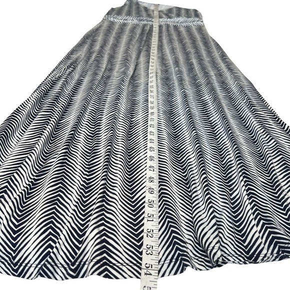 Talbots Maxi Dress Sleeveless V Neck Herringbone Chevron Stripe Blue White Large - Picture 11 of 13